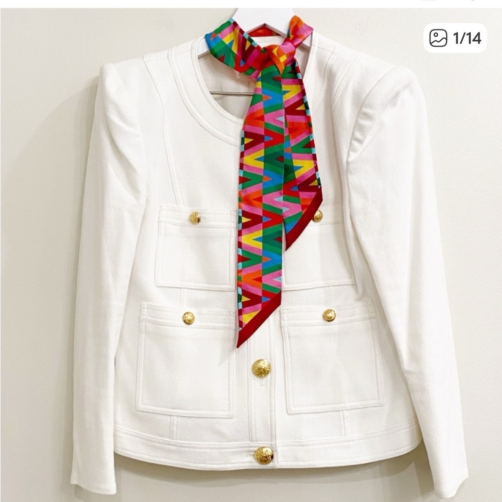 Valentino Garavani V Optical Silk Till Scarf